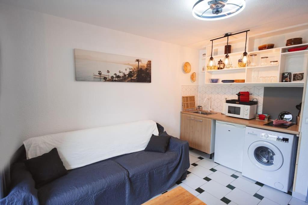 Apt Neuf 300M Plage Netflix Saint-Raphael  Exterior photo